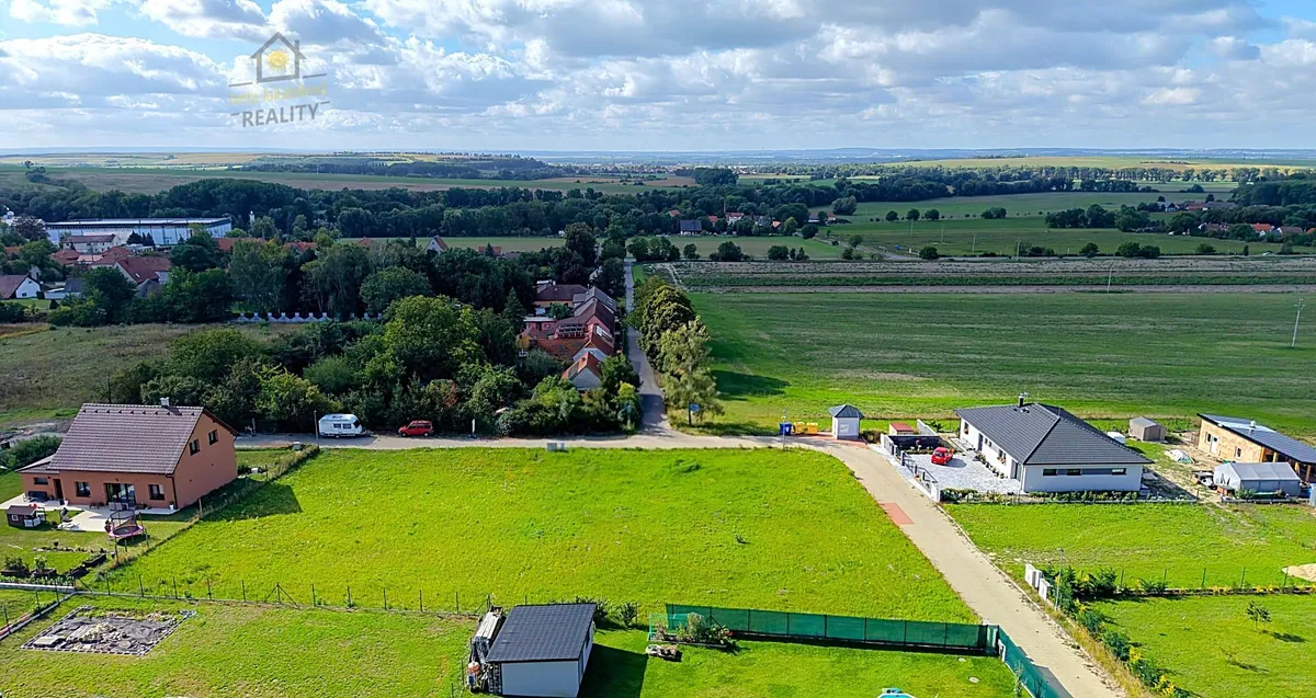 Prodej stavebního pozemku 1377 m²